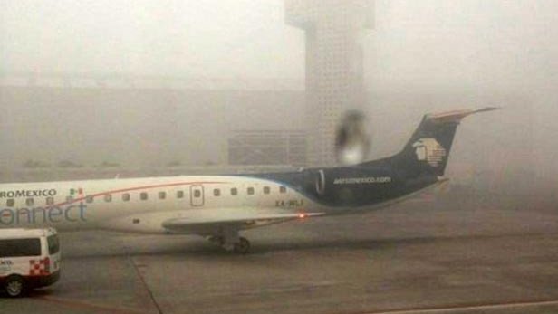 Impide niebla llegada y salida de vuelos en aeropuerto de Chihuahua
