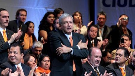 Protestó López Obrador como candidato de Movimiento Ciudadano