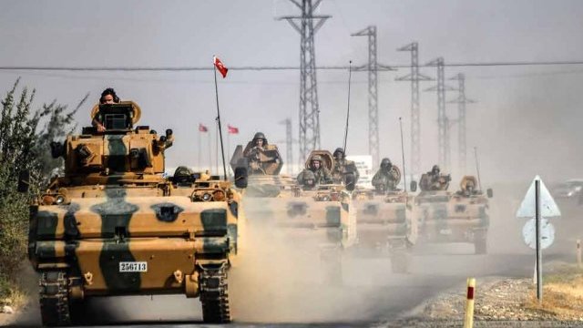 Envía Turquía otros 10 tanques a la guerra de Siria