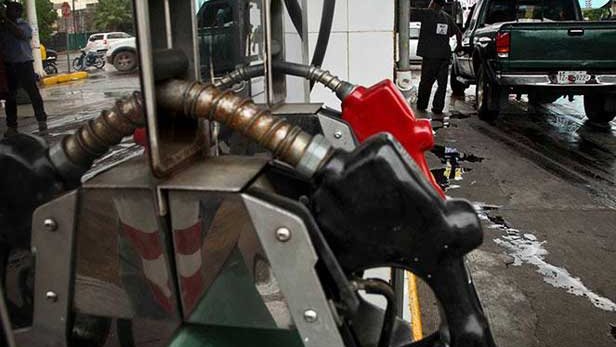 Mañana sábado entrará el último aumento del año a gasolinas