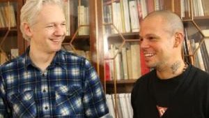 Calle 13 estrenó #Multi_Viral, canción compuesta con Julian Assange