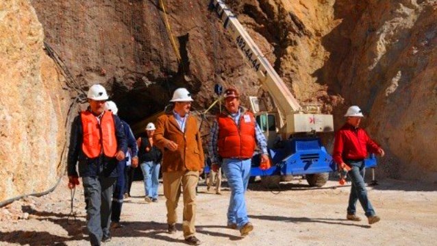 Pondera Duarte bondades de las empresas mineras en el estado