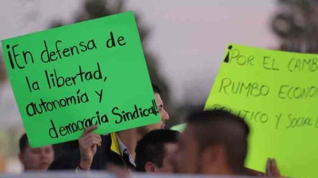 Empleados de Telmex protestaron en Chihuahua y Juárez