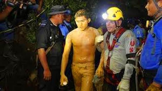 Buscan todavía a 7 mineros atrapados en Nicaragua, tras rescate de 20