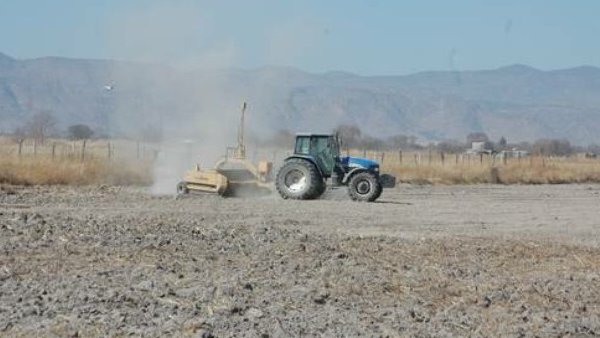Durango: depositan $500 a campesinos en zona sin bancos