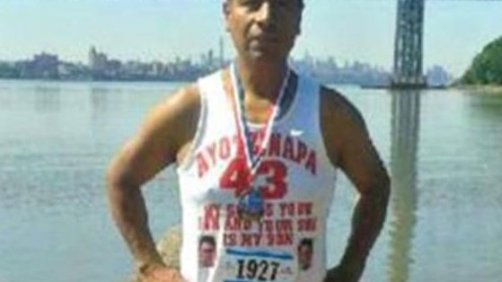 Padre de normalista corre en maratón de NY