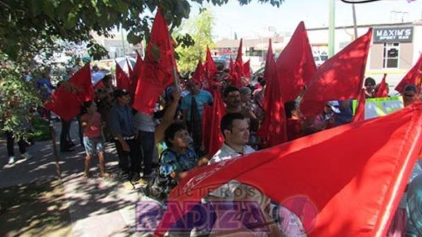 Marcharon antorchistas para exigir al alcalde de Delicias que cumpla con sus compromisos