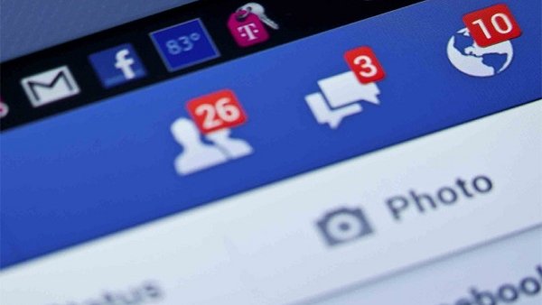 Joven se suicida tras ser obligada a cancelar cuenta de Facebook