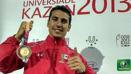 Atleta mexicano impone récord en salto de longitud