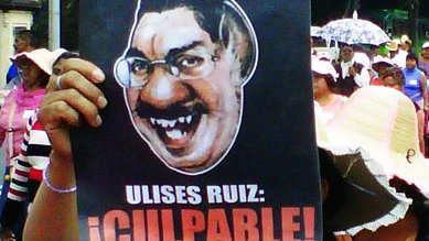 Acusan a Ulises Ruiz de asesinato por negligencia