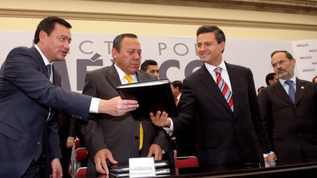 Quiebre del Pacto por México debilitará al gobierno de EPN pero no detendrá reforma política