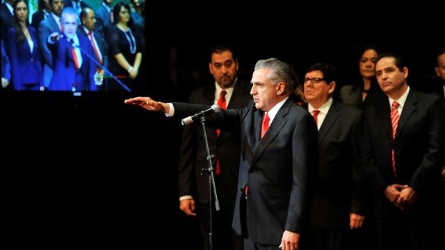 Rinde protesta Enrique Serrano como alcalde de Juárez