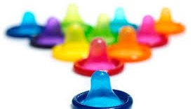 30% de los hombres no sabe ponerse un condón