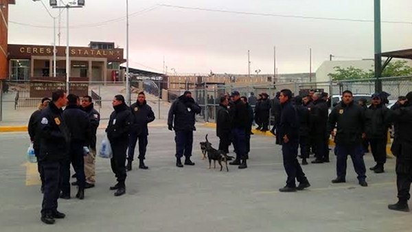 Exigen pago de prestaciones, custodios del Cereso de Juárez