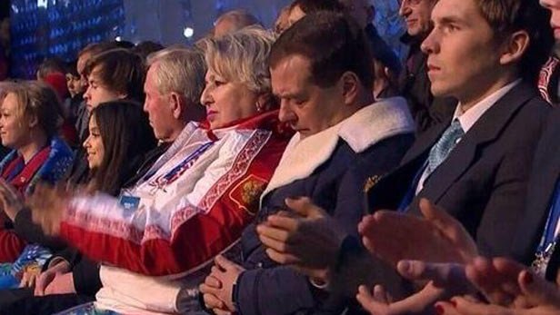 Captan a primer ministro ruso dormido en Sochi