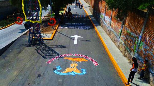 Inaugura Antorcha pavimentación de avenida Las Torres en Nicolás Romero 