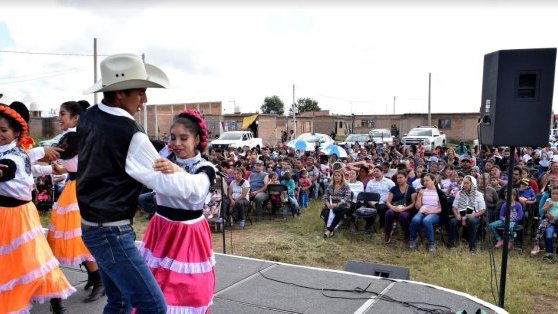 Entregan Antorcha y Ayuntamiento de Durango obras en colonia popular