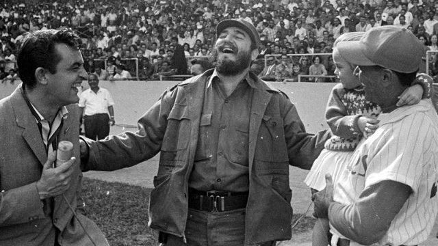 Decretan receso del campeonato de béisbol en Cuba