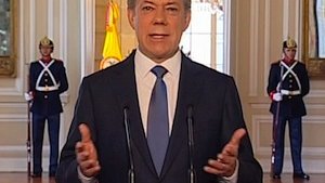 Destituyen en Colombia a jefe de inteligencia por escuchas ilegales a negociadores de paz