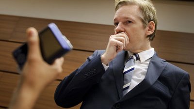 Transfieren caso Assange a corte de terrorismo