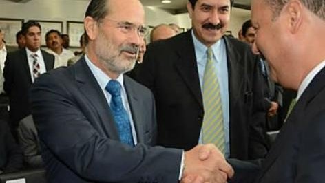 César Duarte no invitó al gobernador electo a su último informe