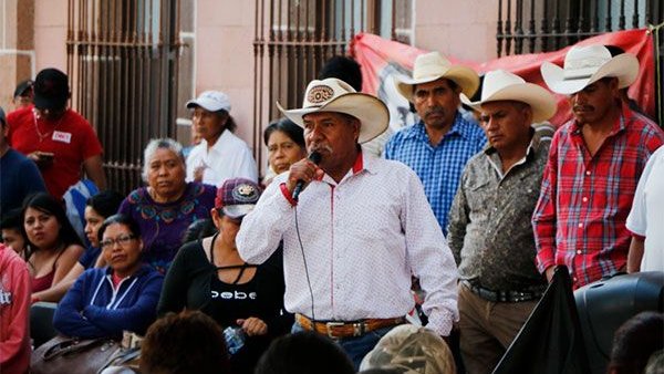 Golpeadores del Movimiento Pueblo Libre agreden y causan destrozos en Palacio municipal de Mexquitic