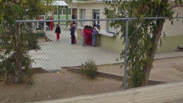 Intentan llevarse secuestrada a niña de una escuela en Delicias