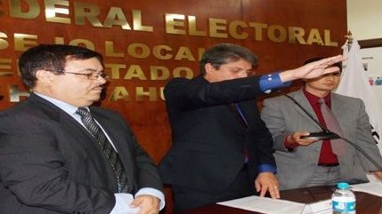 Rinde protesta nuevo vocal ejecutivo del IFE en Chihuahua