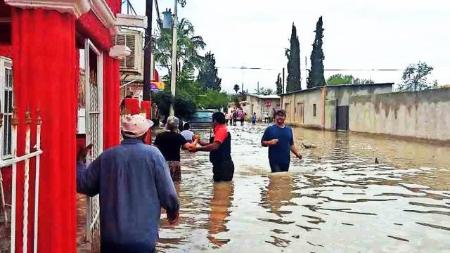 Exigen damnificados de Saucillo se les indemnice por inundación