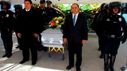Realizan autoridades guardia de honor a Polimunicipal asesinado