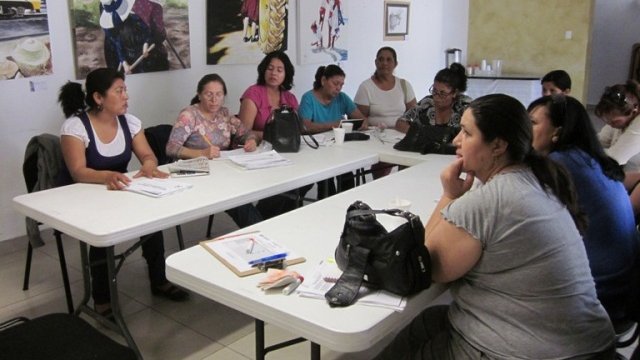 Continúan cursos de primeros auxilios a trabajadoras del hogar