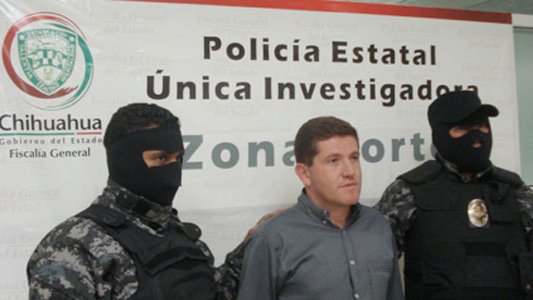 Detienen por peculado a ex alcalde de Galeana