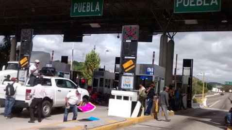 Anuncia CNTE bloqueo a aeropuerto de Oaxaca