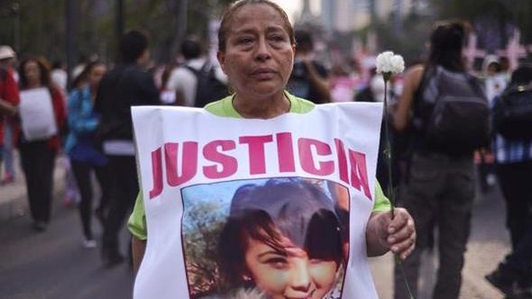 Instalan plantón en Segob madres de desaparecidas en Juárez