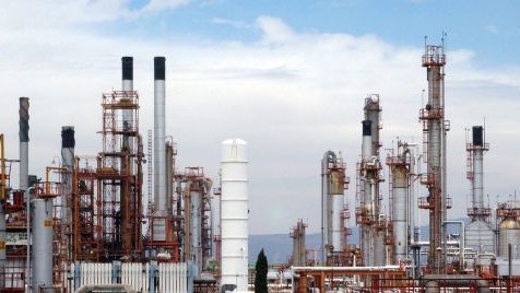 Petróleos Mexicanos firma la compra de la mayor parte de un astillero gallego