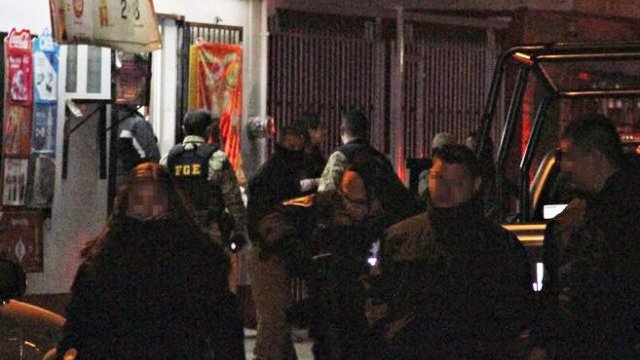 Balacera por asalto a comercio en Juárez; un muerto y un herido