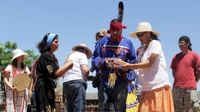 Tribu Lipán Apache lucha contra la discriminación y el odio para preservar su cultura