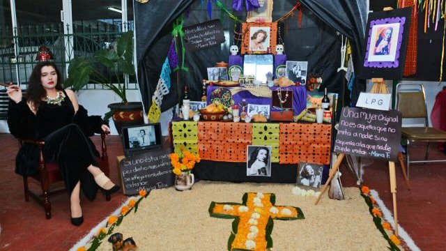 Claustro Universitario de Chihuahua celebra el Día de Muertos