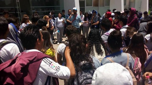 Estudiantes de Cuautitlán Izcalli exigen solución a pliego petitorio