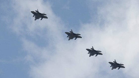 EEUU realiza maniobras de ataques aéreos en polígonos de Corea del Sur