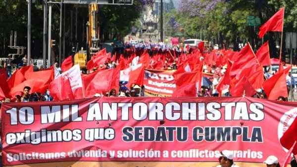 Rosario Robles ignoró a 10 mil mexicanos; Antorcha anunció más protestas a Segob y a Los Pinos