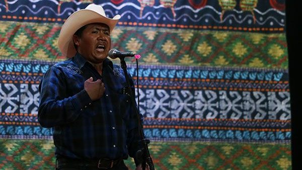 Progreso para los indígenas sin afectar su identidad cultural: Aquiles Córdova