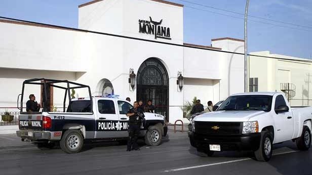 Confirman arresto de presuntos autores de masacre en restaurante