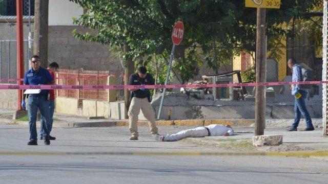 Ejecutan a tres hombres en Juárez a primera hora