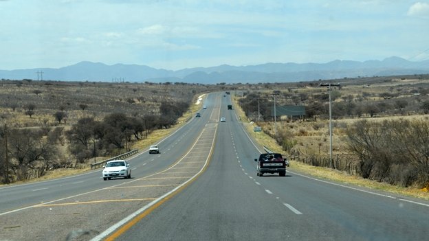Inauguran autopista El Granillo-Santa Bárbara en Parral 