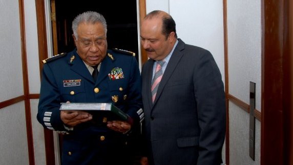 Planteó Duarte en el Ejército, el reajuste de regiones operativas