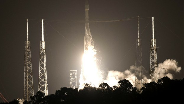 Despega con éxito cohete que lleva satélite mexicano