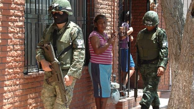 La ONU pide llevar a justicia civil los delitos entre militares en México