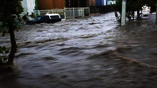 Lluvias causan inundaciones al sur de la ciudad