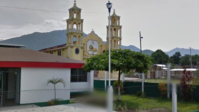Hombres armados atacan iglesia en Chiapas y matan a catequista